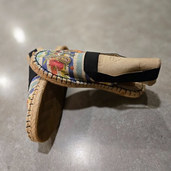 Women's Stripe/Floral Fabric Slingback Espadrille Sandals - Multicolors Size 7M - Picture 3 of 9